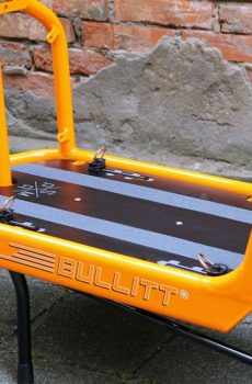 SM-Parts Bullitt® Ladebrett mit gefräster Airline Schiene und Zurr-Fittinge